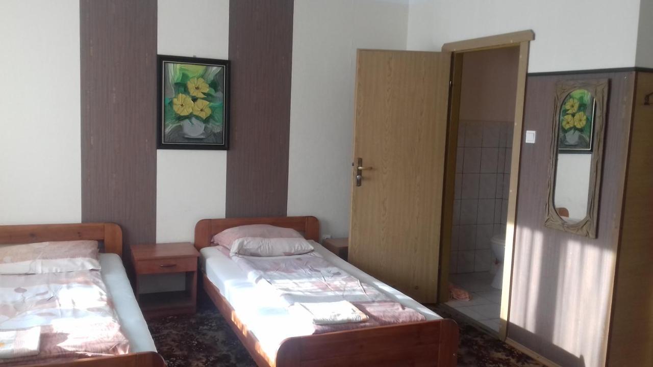 Hostel Jax Stary Toruń エクステリア 写真